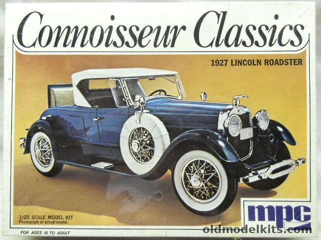 MPC 1/25 1927 Lincoln Roadster With Locke Coachwork Connoisseur Classics Issue, 1-3103 plastic model kit